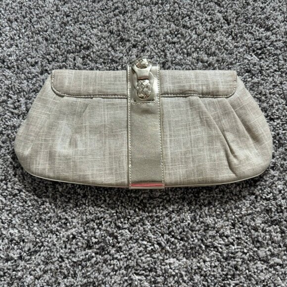 White House Black Market Beige/Gold Night Out Women's Clutch Bag - Picture 2 of 9